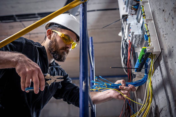 Best 24-Hour Electrician  in Vergennes, VT